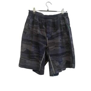 Lululemon Pace Breaker Shorts Men Size Large‎ Gray Blue Camo Lined Breathable